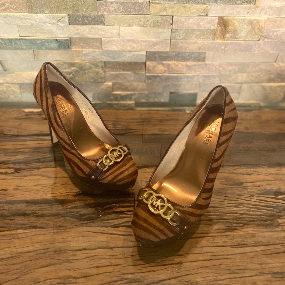 Animal print Micheal Kors Heels MAJOR DISCOUNT
